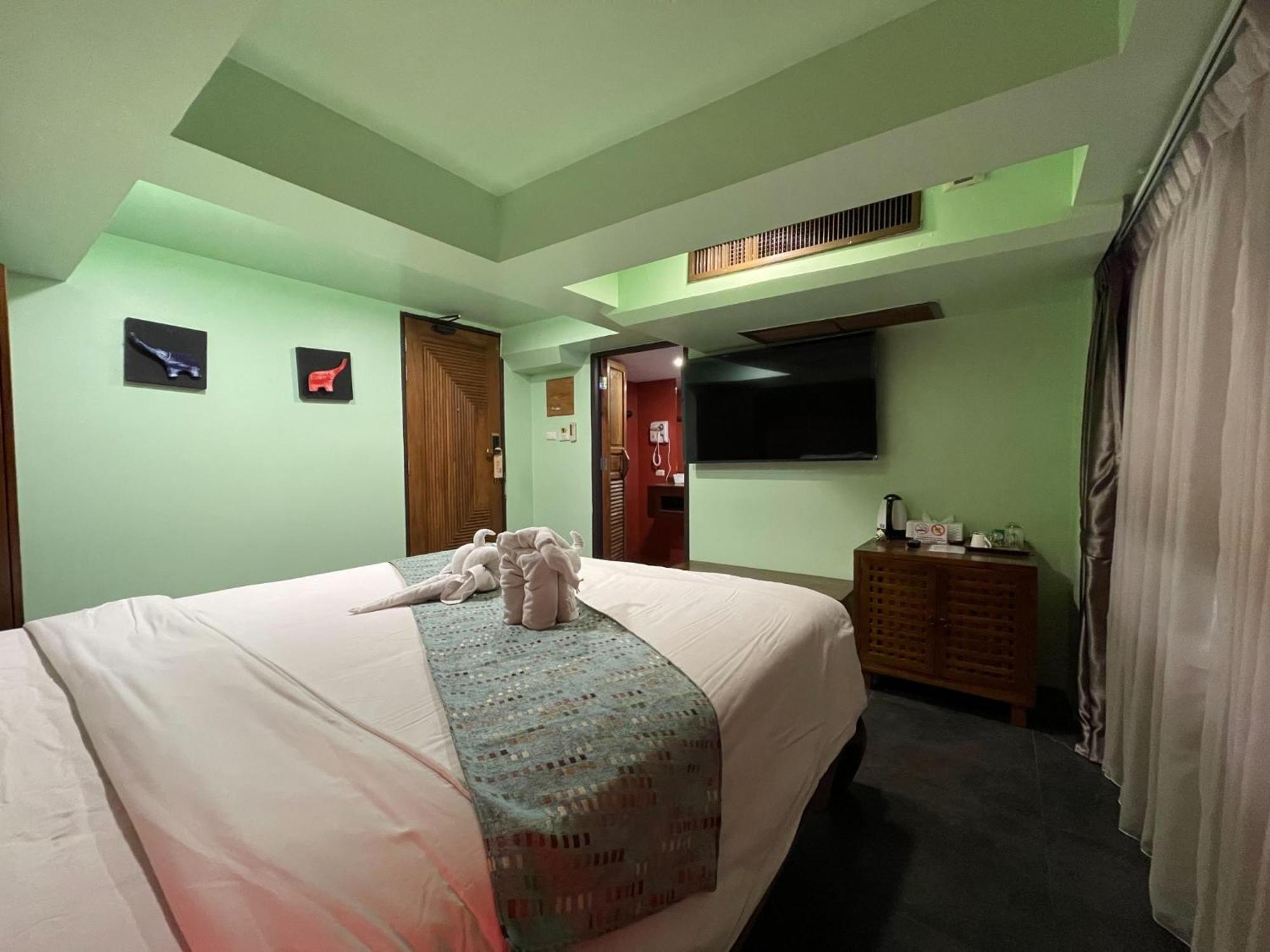 The Guest Arak Boutique Hotel Chiang Mai Luaran gambar