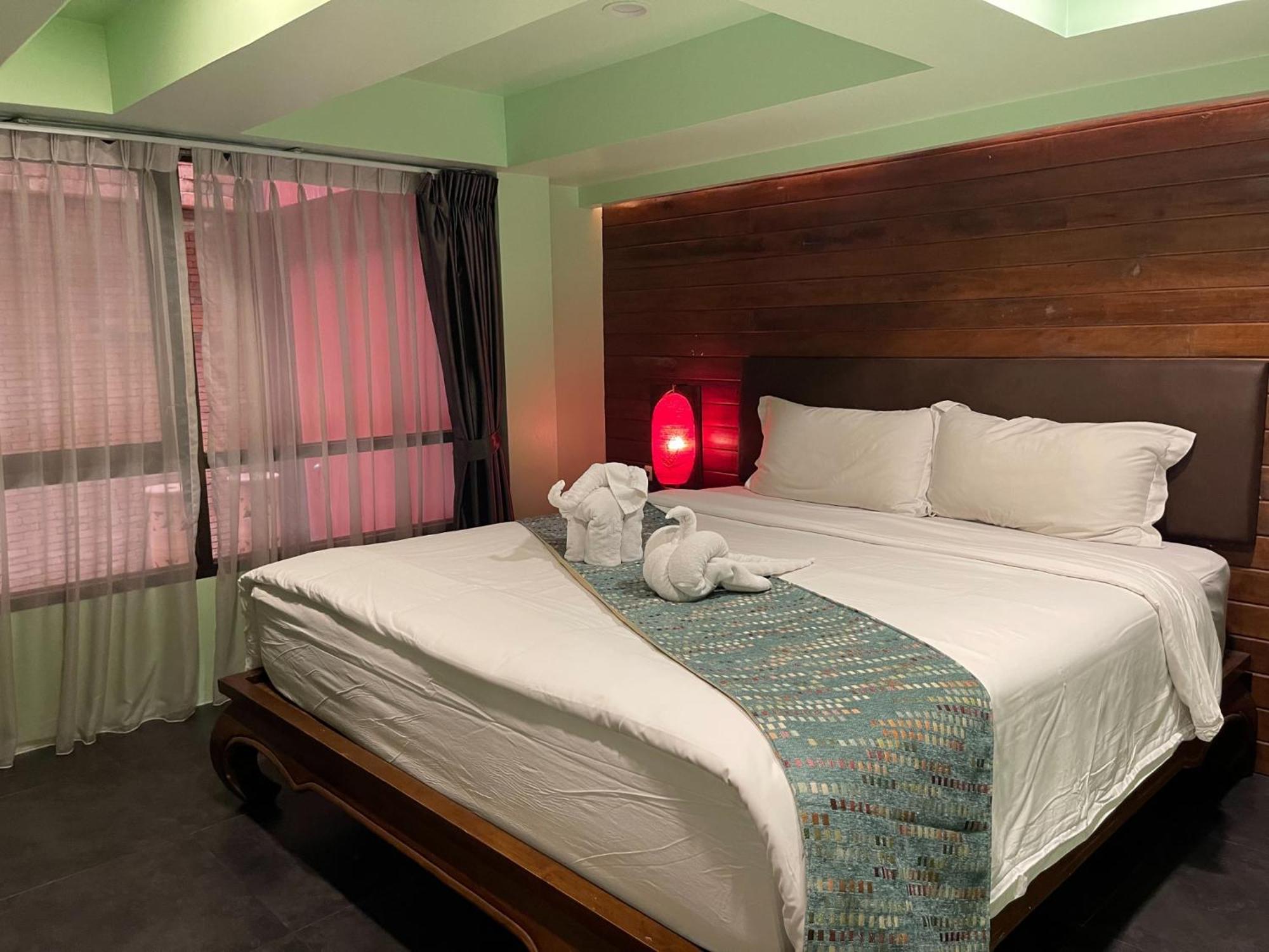 The Guest Arak Boutique Hotel Chiang Mai Luaran gambar
