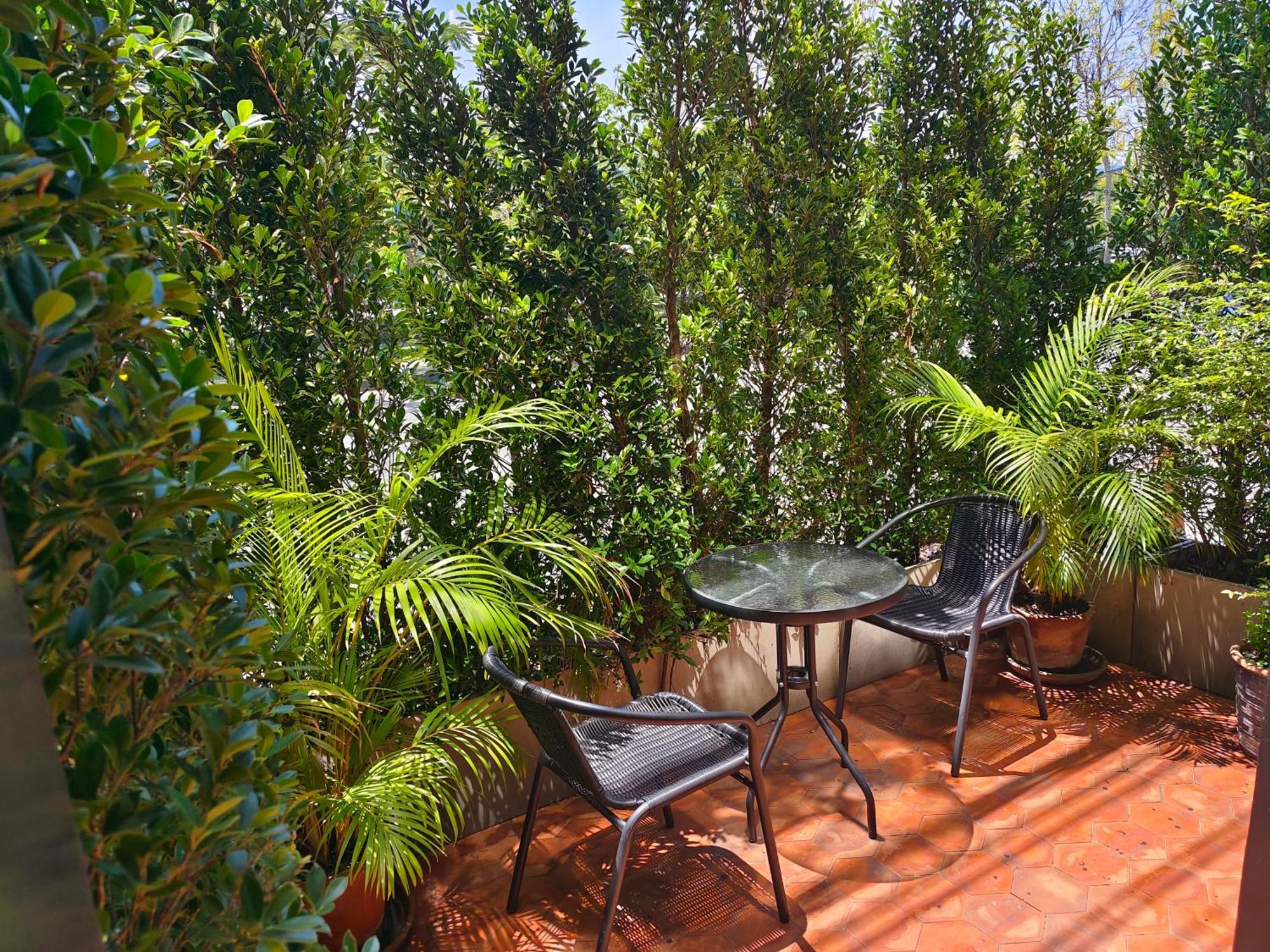 The Guest Arak Boutique Hotel Chiang Mai Luaran gambar
